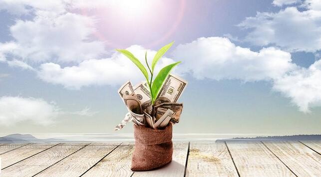 欧元三度挑战1.14，交易员关注今晚拉加德态度